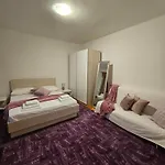 Apartments Lyra