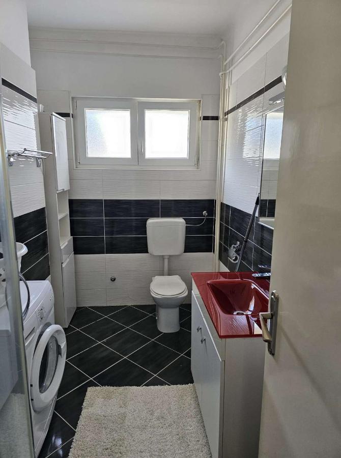 Lyra Apartment *